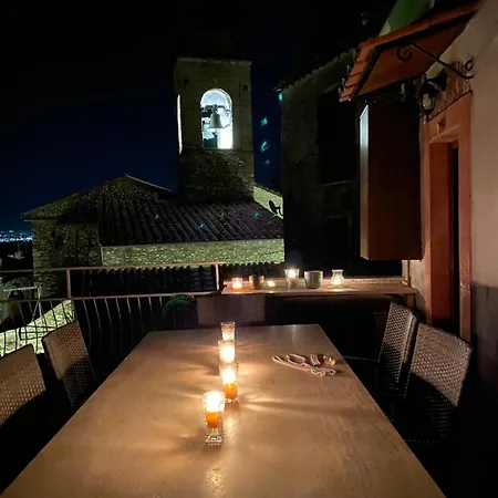 La “torre Dell'amore” アパート *